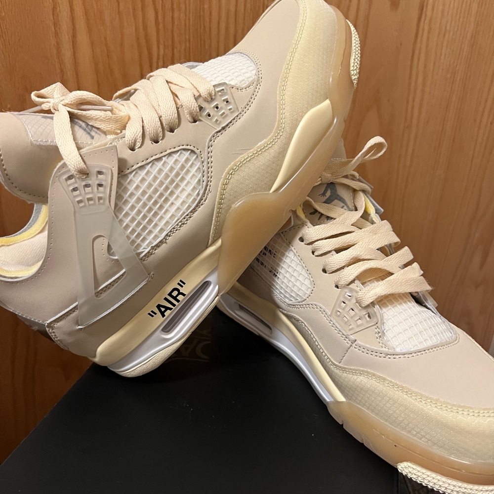 Jordan 4 Off-White Sail